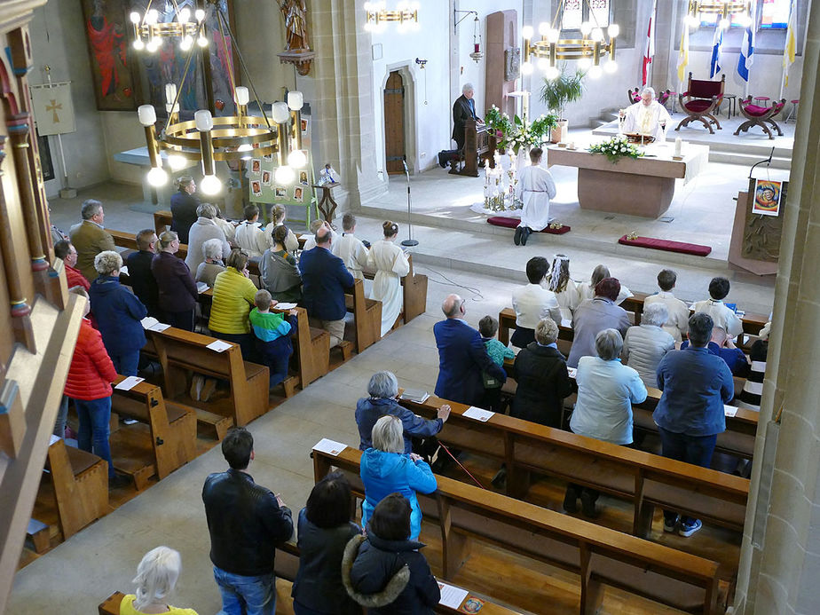 Dankgottesdienst der Kommunionkinder (Foto: Karl-Franz Thiede)